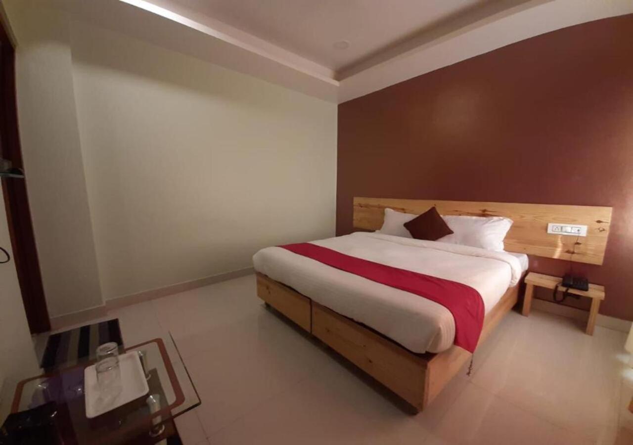 Hotel Yoga Retreat By Queens Valley Ришикеш Экстерьер фото